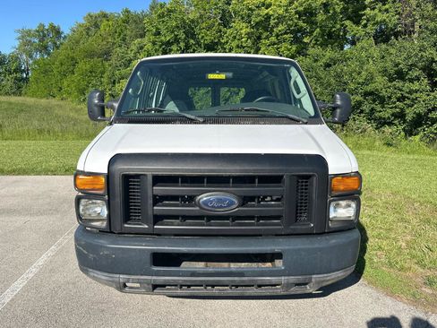 Used 2008 Ford E-150 and Econoline 150 RWD image 11