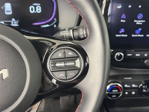 Certified 2024 Kia Soul GT-Line image 30