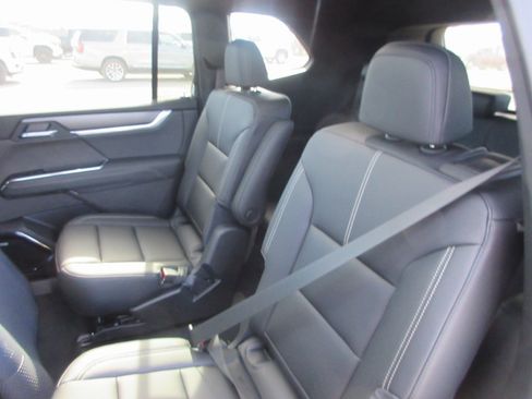 New 2026 GMC Acadia Elevation w/ Black Edition image 14