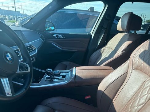 Used 2021 BMW X5 M50i w/ Executive Package AWD/4WD image 15