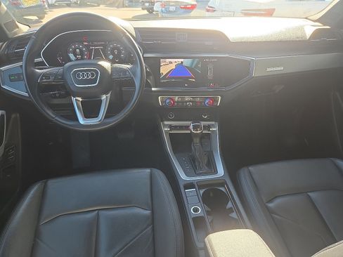 Used 2024 Audi Q3 2.0T Premium image 7