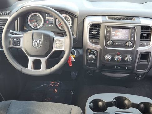 Used 2024 RAM 1500 Warlock RWD image 27