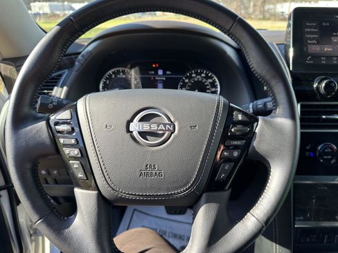 Used 2022 Nissan Armada Platinum w/ Captain's Chairs Package image 10