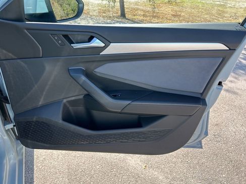 New 2026 Volkswagen Jetta SE FWD image 43