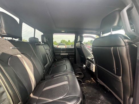 Used 2018 Ford F150 Platinum w/ Technology Package AWD/4WD image 16