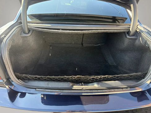 Used 2011 Dodge Charger Rallye RWD image 7
