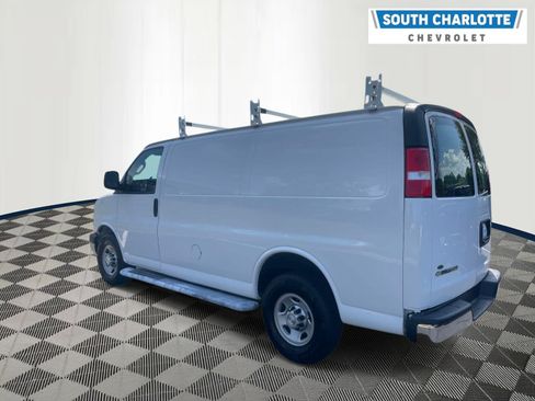 Used 2019 Chevrolet Express 2500 w/ Driver Convenience Package RWD image 6