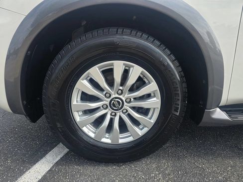 Used 2020 Nissan Armada SV w/ Driver Package AWD/4WD image 10