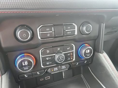 Used 2021 Chevrolet Tahoe RST w/ Luxury Package AWD/4WD image 58