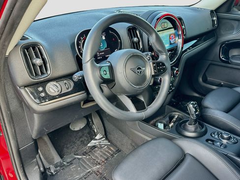 Certified 2024 MINI Cooper Countryman S FWD image 9