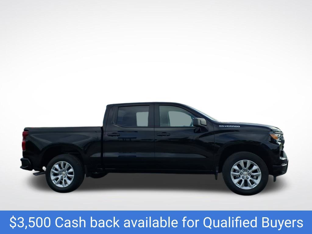 New 2026 Chevrolet Silverado 1500 Custom RWD image 2