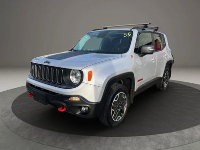 Used 2017 Jeep Renegade Trailhawk w/ Premium Trailhawk Package