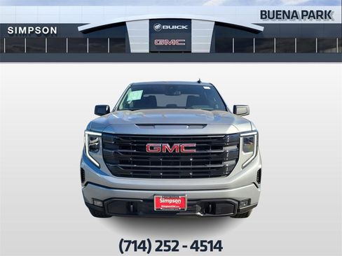 Used 2026 GMC Sierra 1500 Elevation image 3