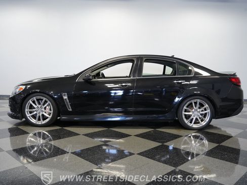 Used 2014 Chevrolet SS RWD image 8
