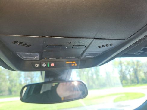 Used 2025 Chevrolet Blazer RS AWD/4WD image 20