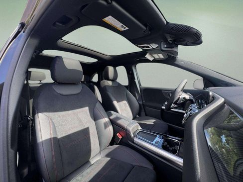 New 2026 Mercedes-Benz GLA 250 4MATIC image 12