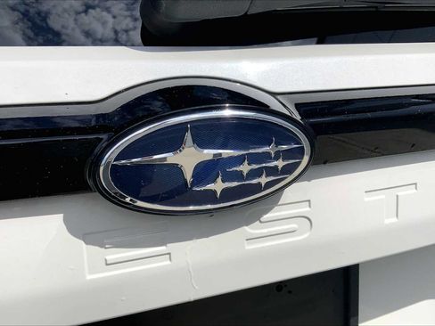 Certified 2025 Subaru Forester Limited AWD/4WD image 33
