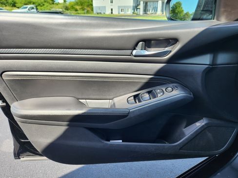 Used 2020 Nissan Altima 2.5 S FWD image 23