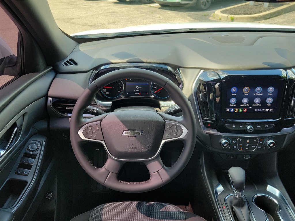 Used 2023 Chevrolet Traverse LT w/ Midnight/Sport Edition AWD/4WD image 12