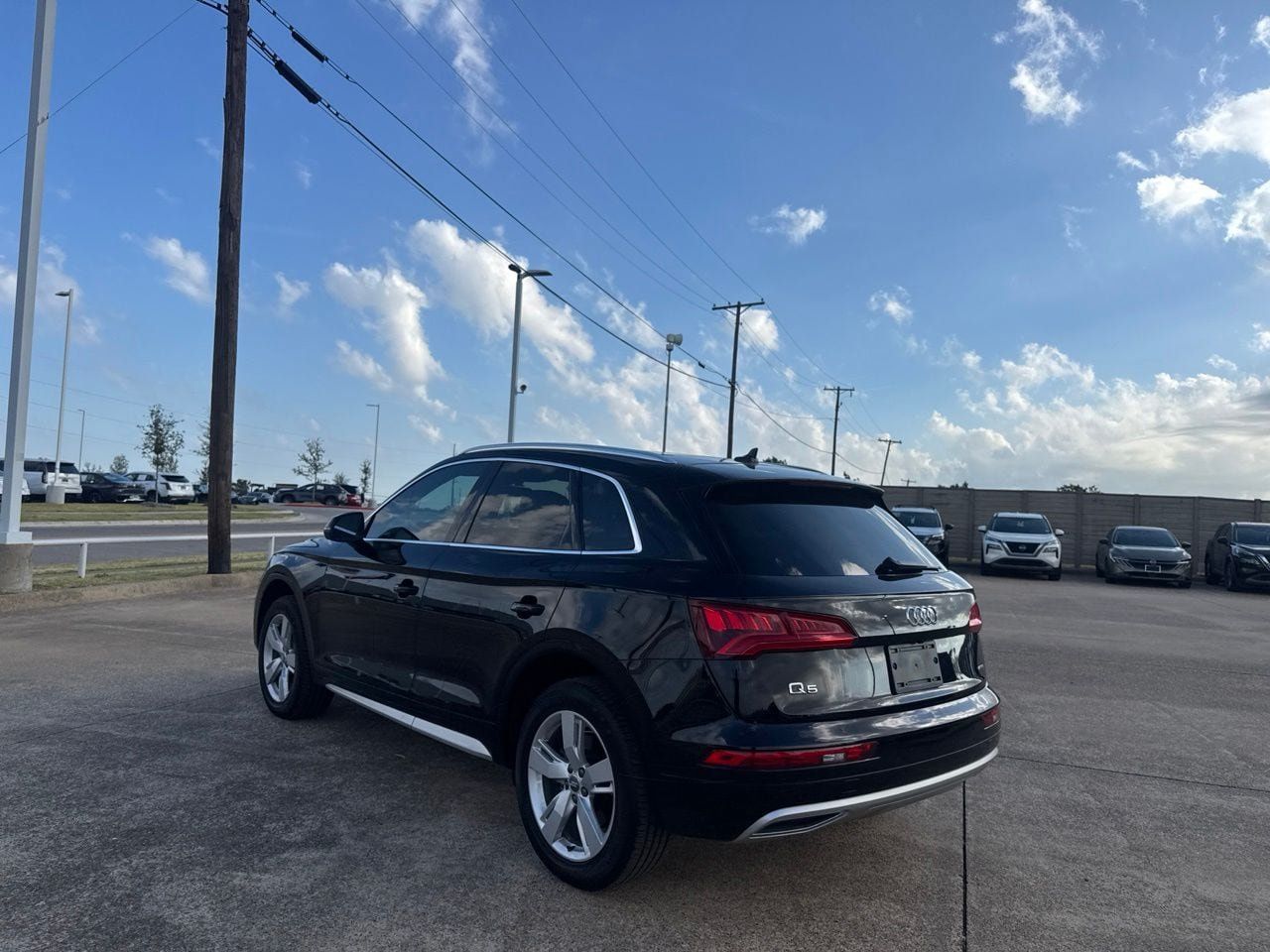 Used 2019 Audi Q5 2.0T Premium Plus AWD/4WD image 19