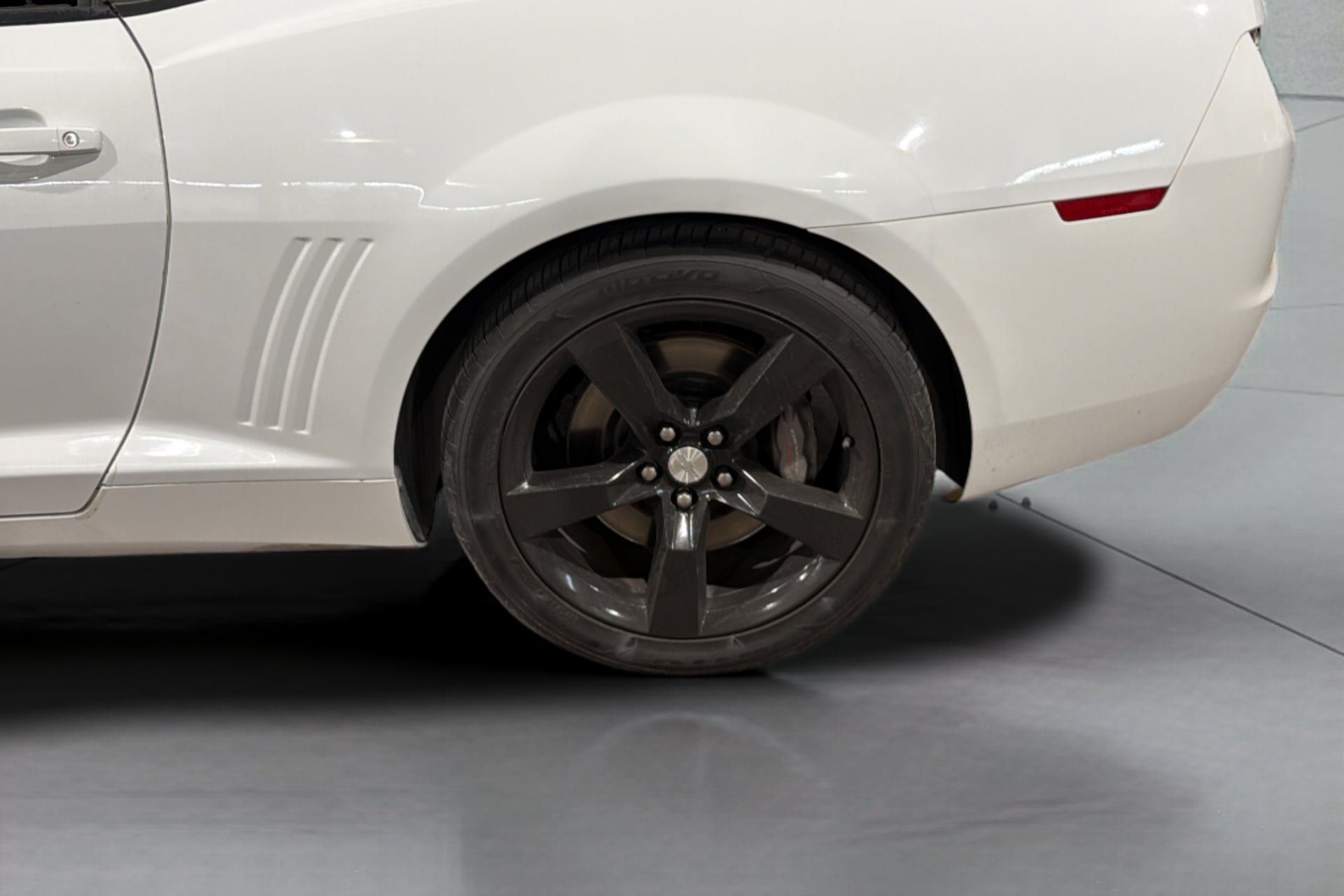 Used 2011 Chevrolet Camaro SS w/ RS Package RWD image 17