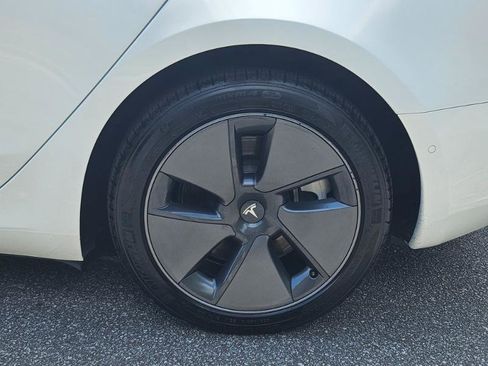 Used 2022 Tesla Model 3 RWD image 18
