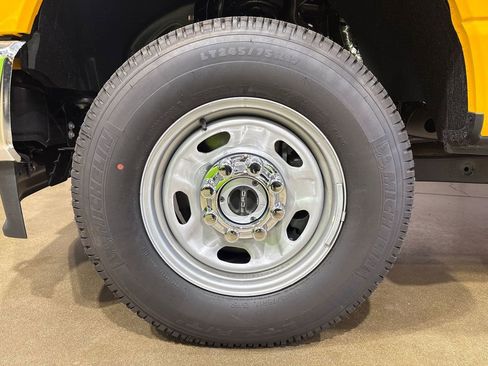 Used 2025 Ford F250 XLT w/ 360-Degree Camera Package image 62