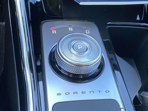 New 2025 Kia Sorento SX Prestige AWD/4WD image 19