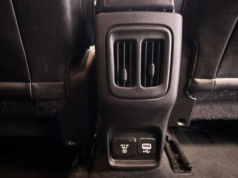 Used 2021 Jeep Compass Trailhawk AWD/4WD image 12
