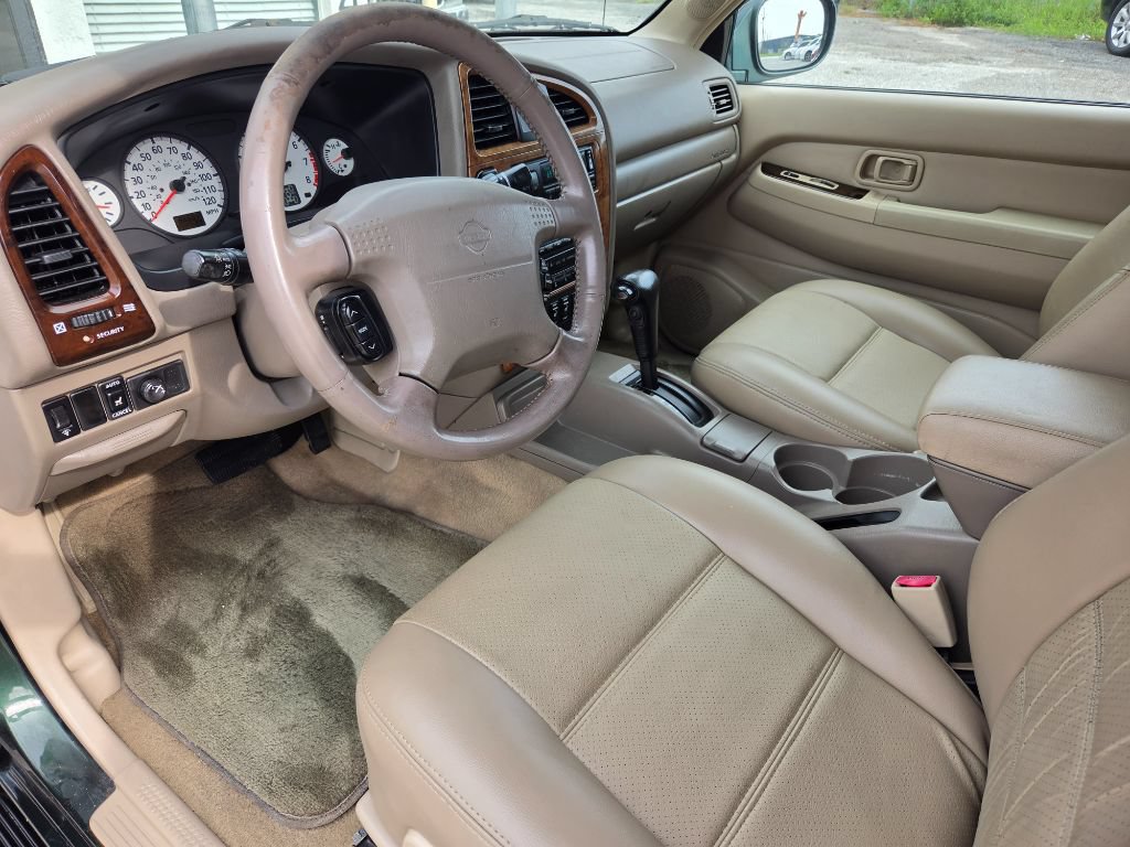 Used 2001 Nissan Pathfinder LE AWD/4WD image 19