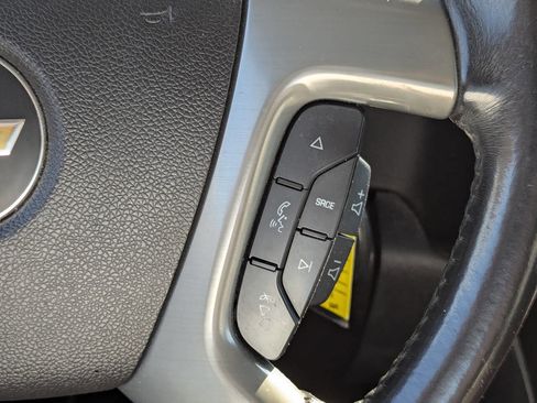 Used 2013 Chevrolet Avalanche LTZ image 25