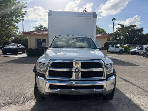 Used 2016 RAM 5500 Tradesman w/ Ambulance Prep Group RWD image 21