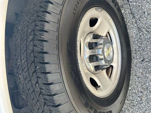 Used 2020 Chevrolet Express 3500 LT w/ LT Preferred Equipment Group RWD image 20