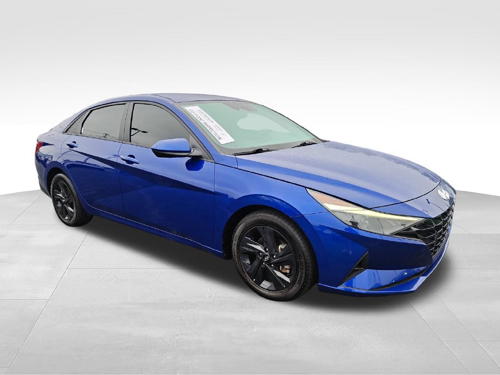 Used 2023 Hyundai Elantra SEL FWD image 7