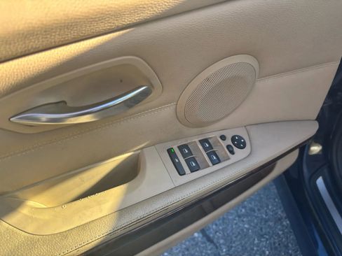 Used 2010 BMW 328i xDrive Sedan image 21