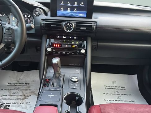 Used 2025 Lexus IS 350 F Sport RWD image 15