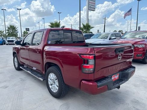 Used 2022 Nissan Frontier SV RWD image 4