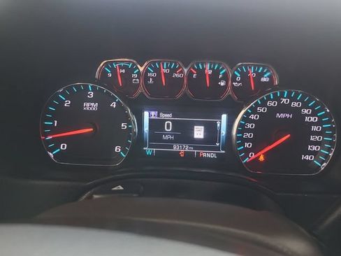 Used 2019 Chevrolet Tahoe Premier AWD/4WD image 6