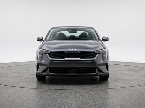 Used 2025 Kia K4 FWD image 2