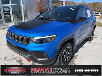 Used 2025 Jeep Compass Trailhawk w/ Trailhawk Elite Group