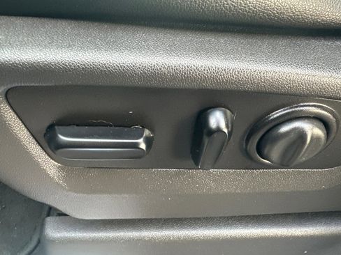 Used 2021 GMC Sierra 1500 SLT w/ SLT Premium Package image 12