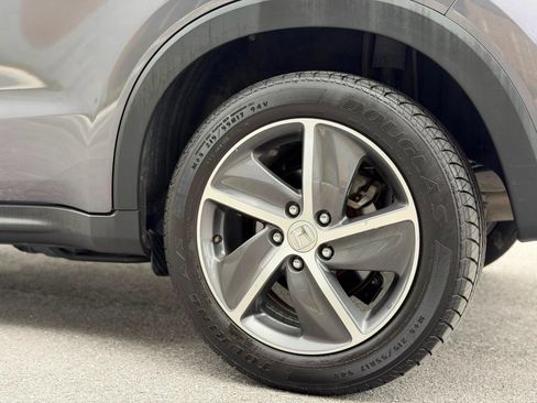 Used 2022 Honda HR-V EX image 9
