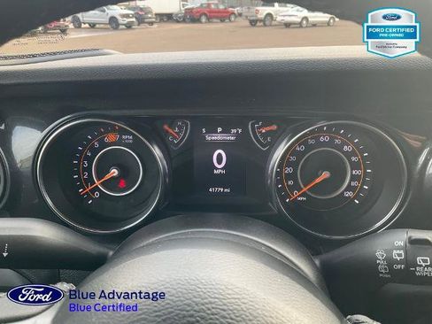 Used 2023 Jeep Wrangler Sport image 10