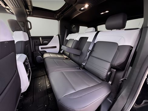 Used 2025 GMC Hummer EV 3X AWD/4WD image 20
