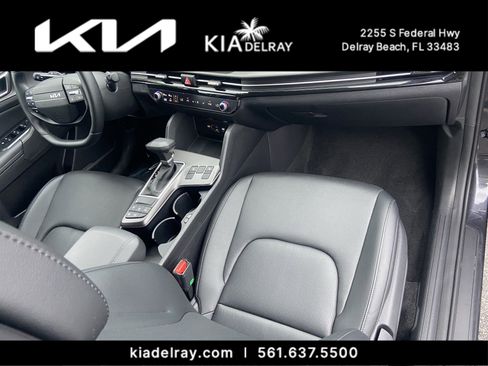 Used 2026 Kia Sportage EX w/ EX Panorama Roof Package image 10