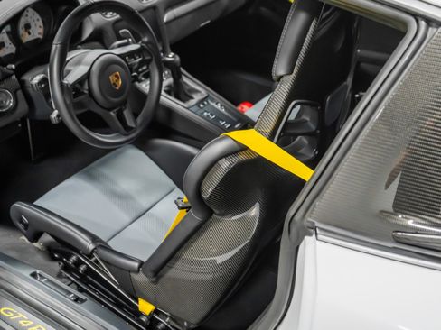 Used 2023 Porsche 718 Cayman GT4 RS image 26