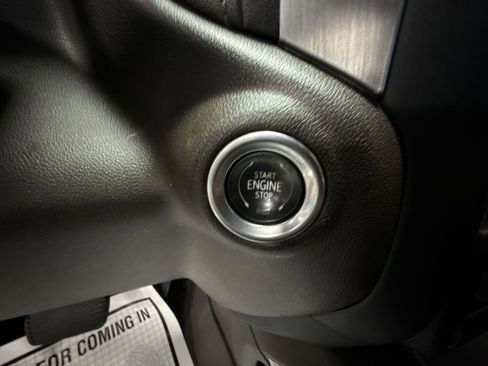 Used 2022 GMC Sierra 2500 Denali image 17