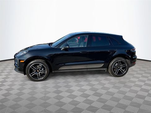Used 2021 Porsche Macan S image 9