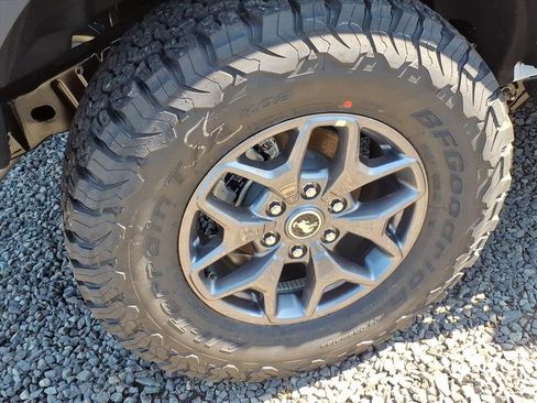 New 2025 Ford Bronco Badlands AWD/4WD image 7
