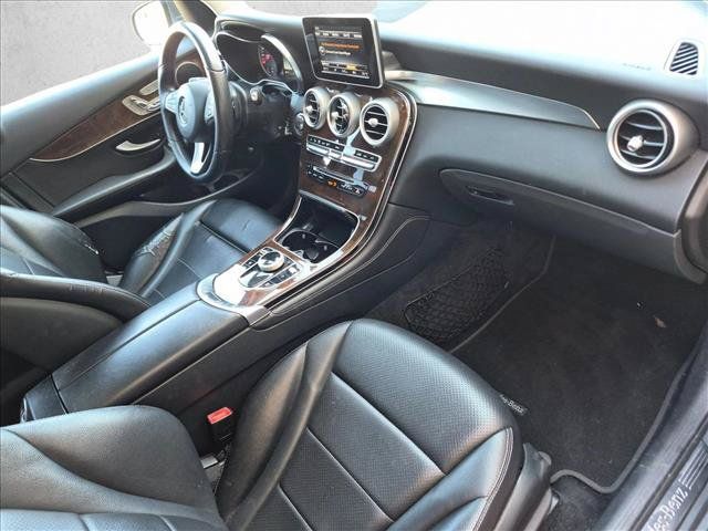 Used 2017 Mercedes-Benz GLC 300 image 21